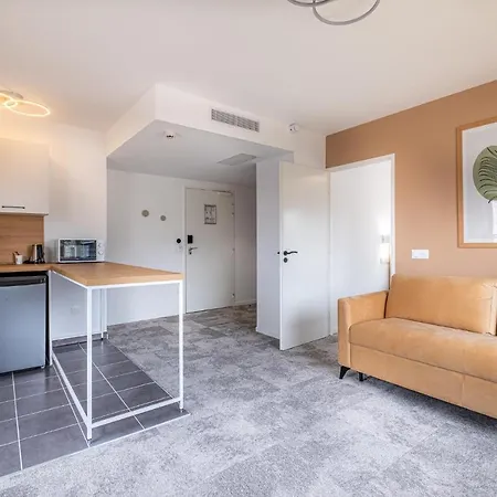 Ibis Styles Sud 3* アミアン