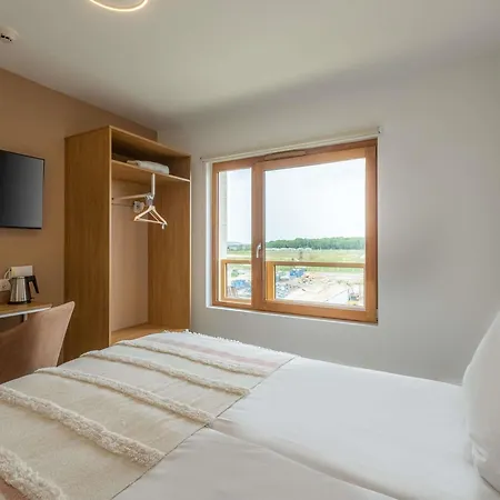ホテル Ibis Styles Sud